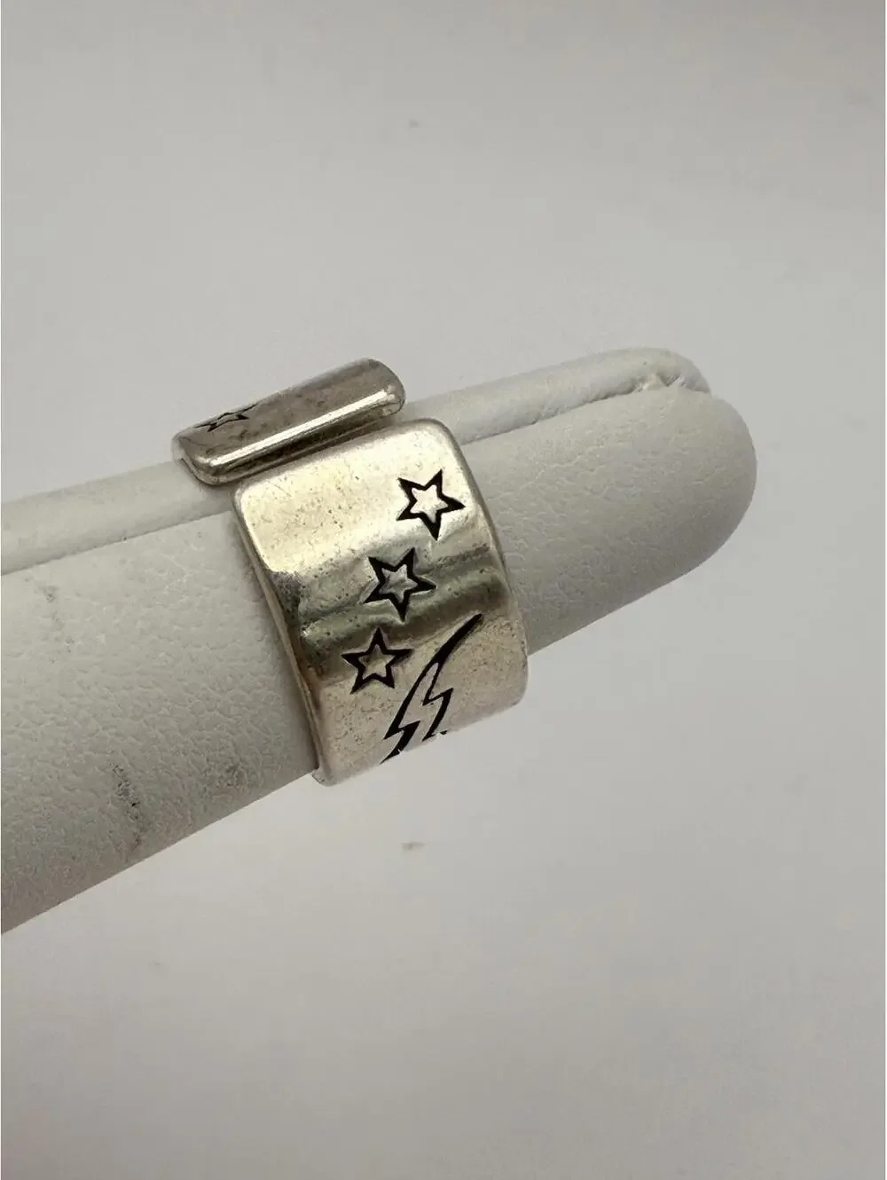 Silver Wide Band Ring with Smiley Face and Lightning Bolt Design Size 4.5